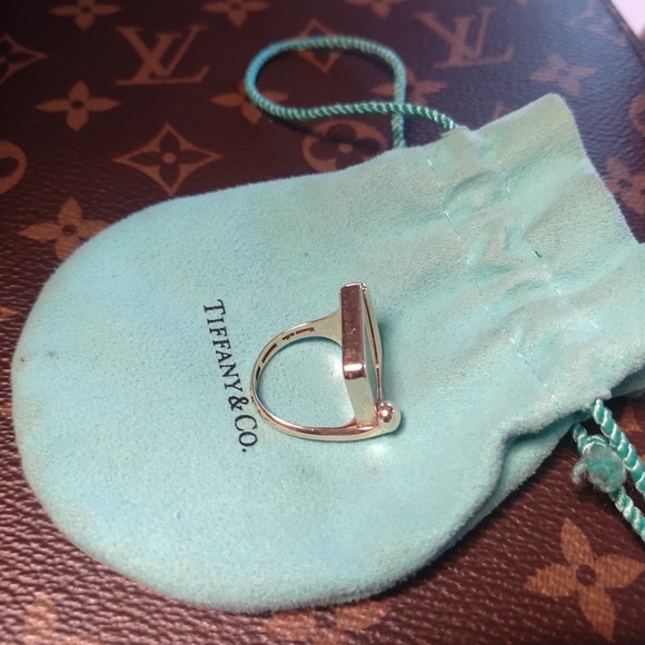 Rare Vintage Tiffany and Co Ring 14K Gold - Picture 3 of 3